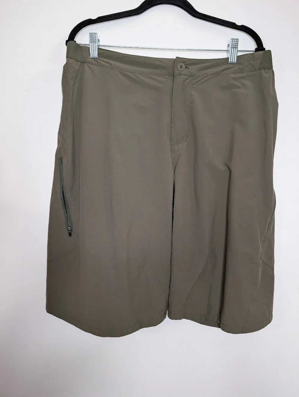 Patagonia Men’s Quandary Hiking Shorts 12” Olive Green Size 38 Stretch Outdoor